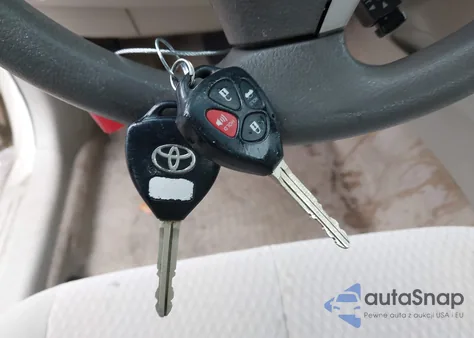 2011 Toyota Camry Le z USA, uszkodzony, nr VIN 4T1BF3EK9BU152644